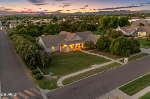 View/Area - 18110 E Sunnybrook Ln, Gilbert, AZ 85298 photo 5 of 17