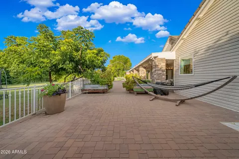 Exterior - 18110 E Sunnybrook Ln, Gilbert, AZ 85298 photo 5 of 19