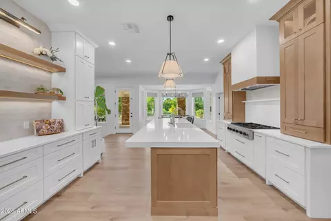 Kitchen - 18110 E Sunnybrook Ln, Gilbert, AZ 85298 photo 3 of 4