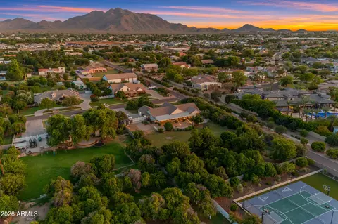 View/Area - 18110 E Sunnybrook Ln, Gilbert, AZ 85298 photo 14 of 17