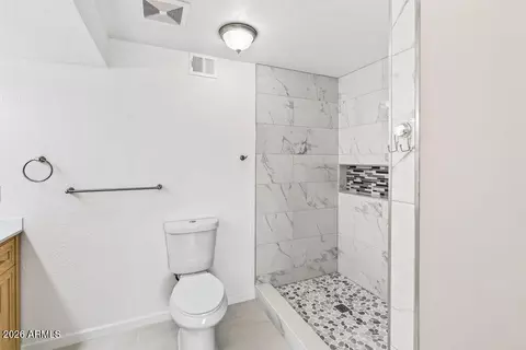 Bath - 436 N Cholla --, Mesa, AZ 85201 photo 5 of 7