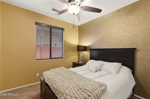 Bedroom - 4821 E Kirkland Rd, Phoenix, AZ 85054 photo 4 of 4