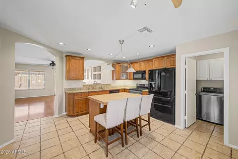 Kitchen - 711 S 111th Pl, Mesa, AZ 85208 photo 2 of 3