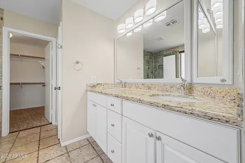 Bath - 711 S 111th Pl, Mesa, AZ 85208 photo 1 of 3