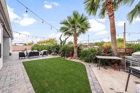 Exterior - 3718 S Seton Ave, Gilbert, AZ 85297 photo 4 of 5
