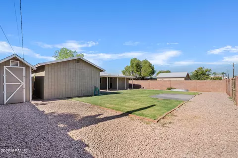 Exterior - 2230 E Monterosa St, Phoenix, AZ 85016 photo 3 of 5