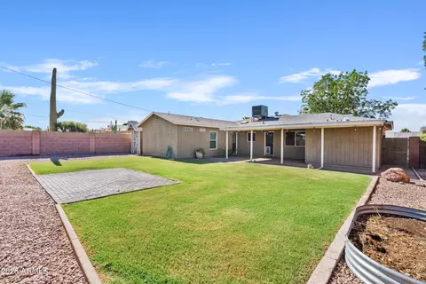 Exterior - 2230 E Monterosa St, Phoenix, AZ 85016 photo 5 of 5