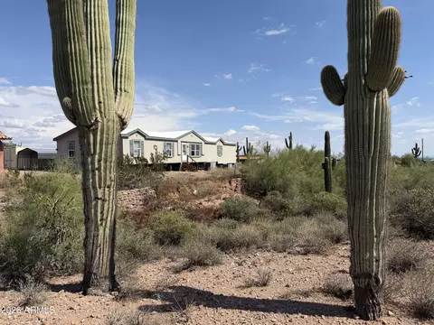 735 W Frontier St, Apache Junction, AZ 85120 photo 2