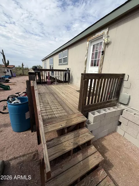 735 W Frontier St, Apache Junction, AZ 85120 photo 5