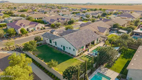 View/Area - 2580 E Vallejo Dr, Gilbert, AZ 85298 photo 8 of 16