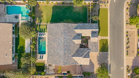 View/Area - 2580 E Vallejo Dr, Gilbert, AZ 85298 photo 9 of 16