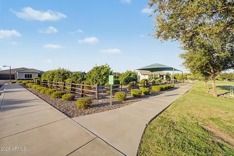 View/Area - 2580 E Vallejo Dr, Gilbert, AZ 85298 photo 11 of 16