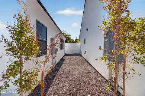 Exterior - 5302 E Yale St, Phoenix, AZ 85008 photo 4 of 10