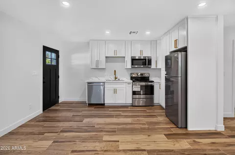 Kitchen - 5302 E Yale St, Phoenix, AZ 85008 photo 6 of 6