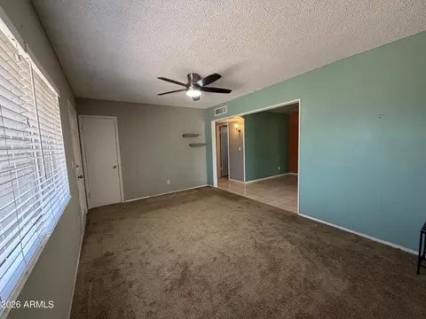 Living - 2354 E Betty Elyse Ln, Phoenix, AZ 85022 photo 2 of 4