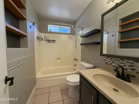 Bath - 2354 E Betty Elyse Ln, Phoenix, AZ 85022 photo 1 of 1