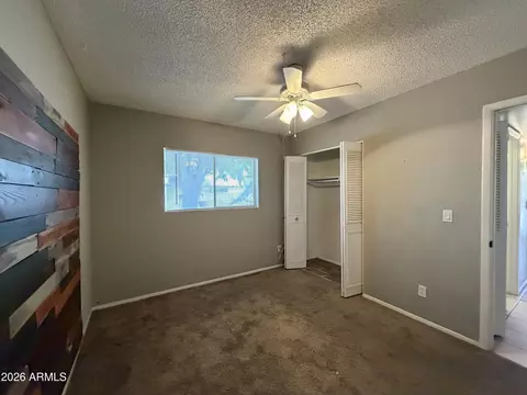 Bedroom - 2354 E Betty Elyse Ln, Phoenix, AZ 85022 photo 2 of 4