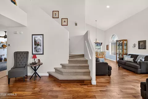 Entry Way - 337 E Sherri Dr, Gilbert, AZ 85296 photo 2 of 3