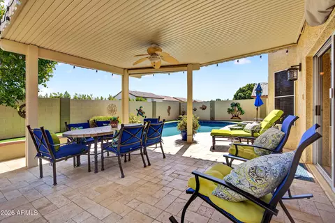 Exterior - 337 E Sherri Dr, Gilbert, AZ 85296 photo 7 of 8