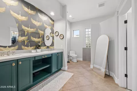 Bath - 2989 E Comstock Dr, Gilbert, AZ 85296 photo 1 of 3