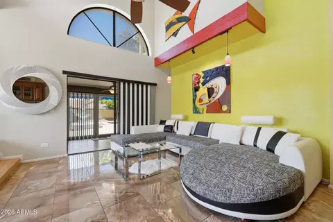 Living - 4713 E Monte Way, Phoenix, AZ 85044 photo 2 of 4