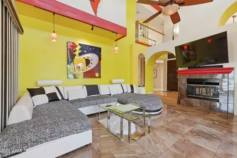 Living - 4713 E Monte Way, Phoenix, AZ 85044 photo 1 of 4