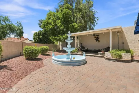 Exterior - 4713 E Monte Way, Phoenix, AZ 85044 photo 8 of 11