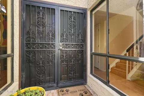 Entry Way - 4713 E Monte Way, Phoenix, AZ 85044 photo 1 of 6