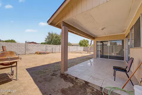 Exterior - 4447 N 77th Dr, Phoenix, AZ 85033 photo 3 of 4