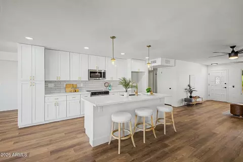 12229 N Mission Dr, Sun City, AZ 85351