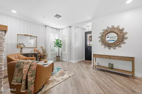 Entry Way - 2709 E Tamarisk St, Gilbert, AZ 85296 photo 1 of 4