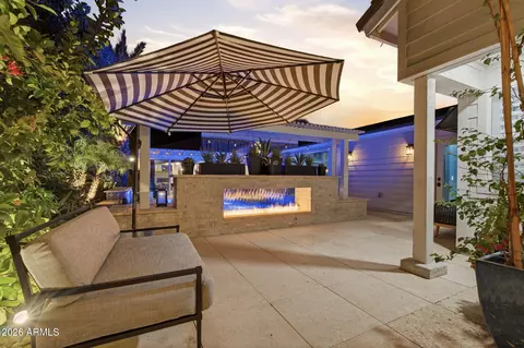 Exterior - 2709 E Tamarisk St, Gilbert, AZ 85296 photo 6 of 11