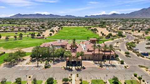 View/Area - 2905 E Meadowview Dr, Gilbert, AZ 85298 photo 7 of 8