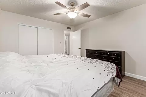Bedroom - 9641 N 13th Ave, Phoenix, AZ 85021 photo 3 of 4