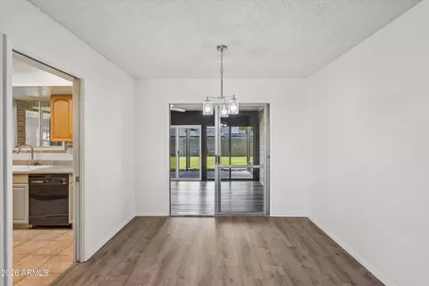 Dining - 1107 E Balboa Dr, Tempe, AZ 85282 photo 1 of 3