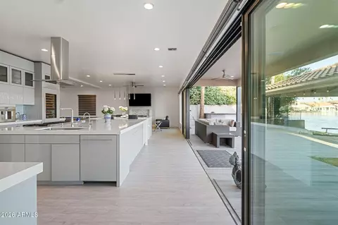 Kitchen - 1455 W Heather Ave, Gilbert, AZ 85233 photo 1 of 8