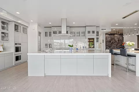 Kitchen - 1455 W Heather Ave, Gilbert, AZ 85233 photo 6 of 8