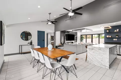 Dining - 711 W Northern Ave, Phoenix, AZ 85021 photo 2 of 2