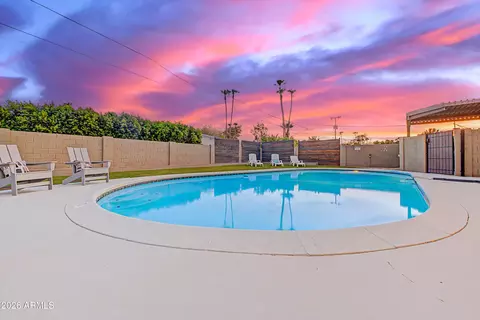 Exterior - 711 W Northern Ave, Phoenix, AZ 85021 photo 2 of 7