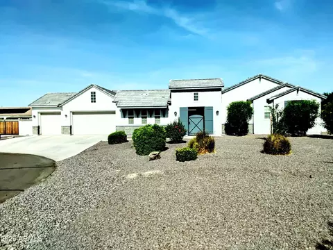 6432 N Cecil Ct, Litchfield Park, AZ 85340