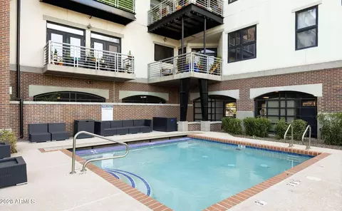 Exterior - 914 E Osborn Rd #417, Phoenix, AZ 85014 photo 1 of 2
