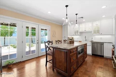 Kitchen - 4379 E Ludlow Dr, Phoenix, AZ 85032 photo 1 of 3