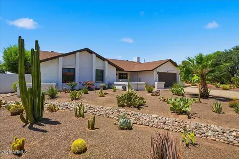 Exterior - 4379 E Ludlow Dr, Phoenix, AZ 85032 photo 2 of 6