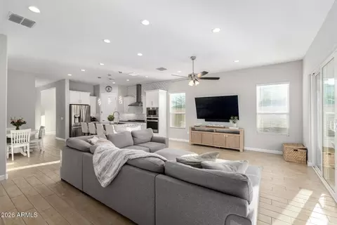 Other - 2314 E Questa Dr, Phoenix, AZ 85024 photo 7 of 15