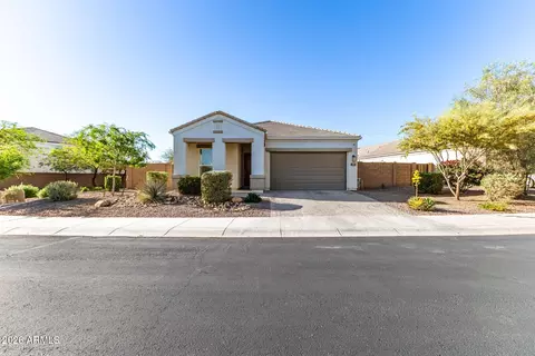 Exterior - 2314 E Questa Dr, Phoenix, AZ 85024 photo 2 of 13