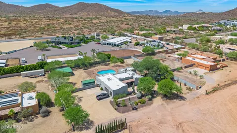 View/Area - 35522 N 11th Ave, Phoenix, AZ 85086 photo 2 of 6
