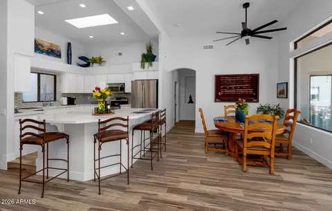 Kitchen - 35522 N 11th Ave, Phoenix, AZ 85086 photo 1 of 4