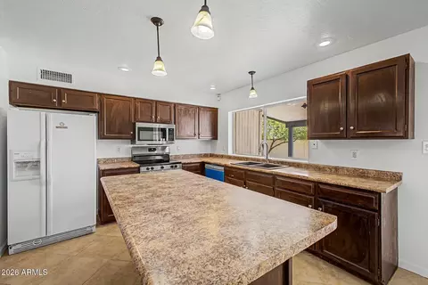Kitchen - 4523 E Alta Mesa Ave, Phoenix, AZ 85044 photo 1 of 1