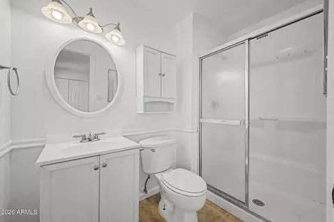 Bath - 4523 E Alta Mesa Ave, Phoenix, AZ 85044 photo 1 of 2