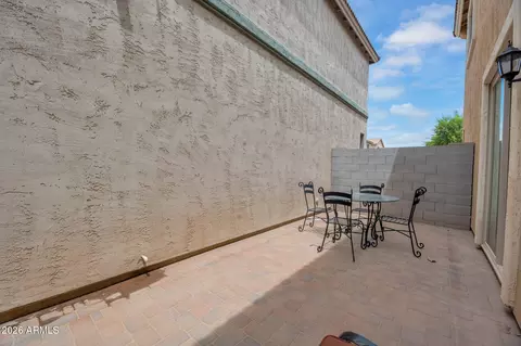 Exterior - 5405 W Warner St, Phoenix, AZ 85043 photo 5 of 8